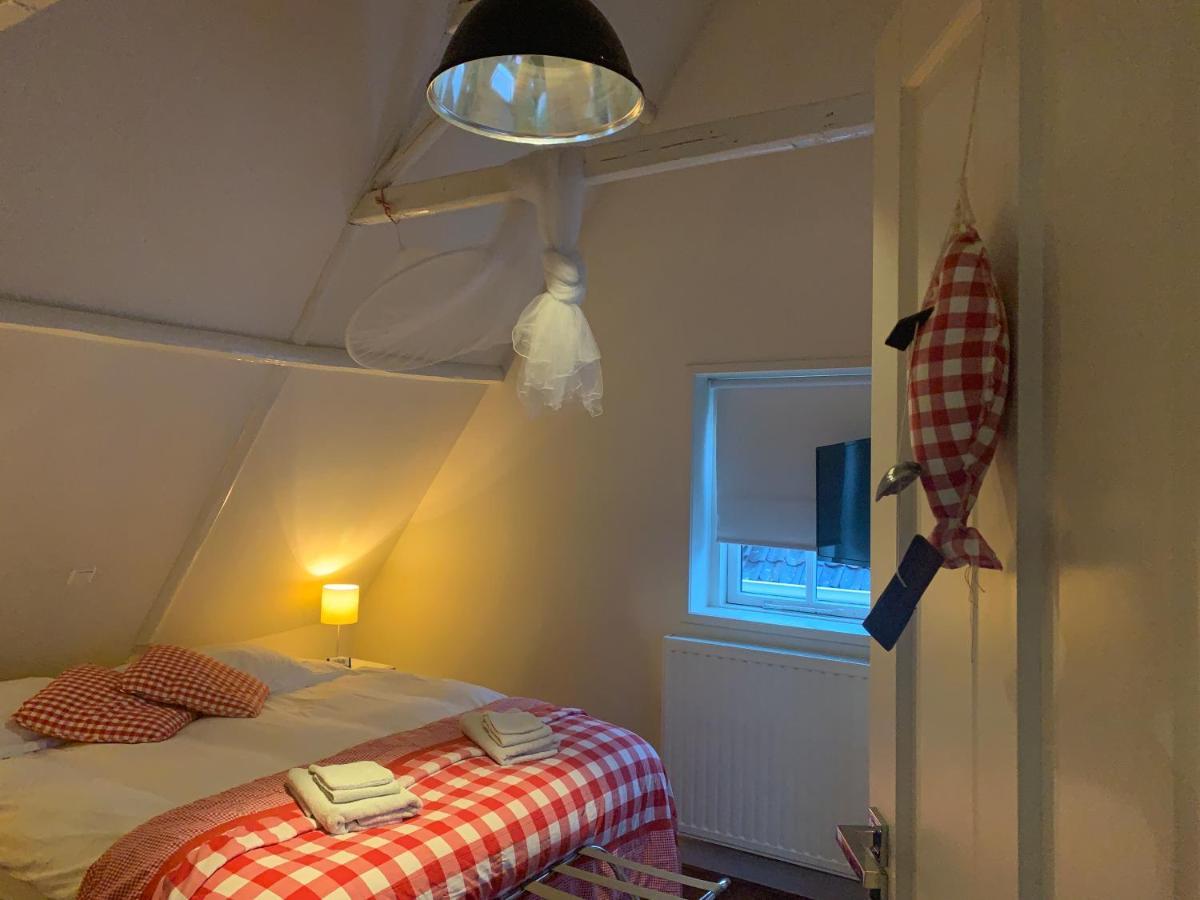 De Thuiskamer In Grou Als B&B Of Vakantiehuis Exteriér fotografie